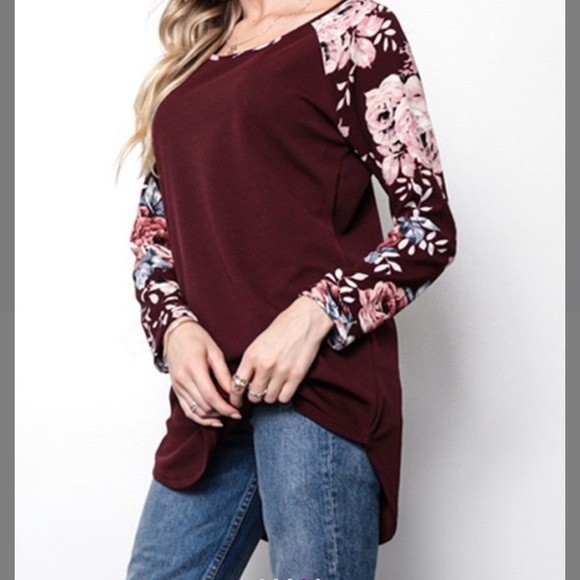 Burgundy Floral-Sleeve Crewneck - Picture 4 of 5